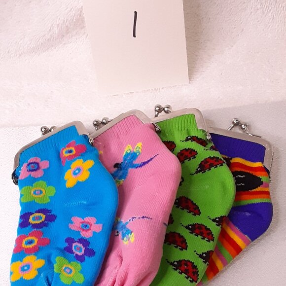 NEW Bundle of 4 sock change purses - Picture 4 of 4